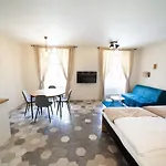Dacicky 2
